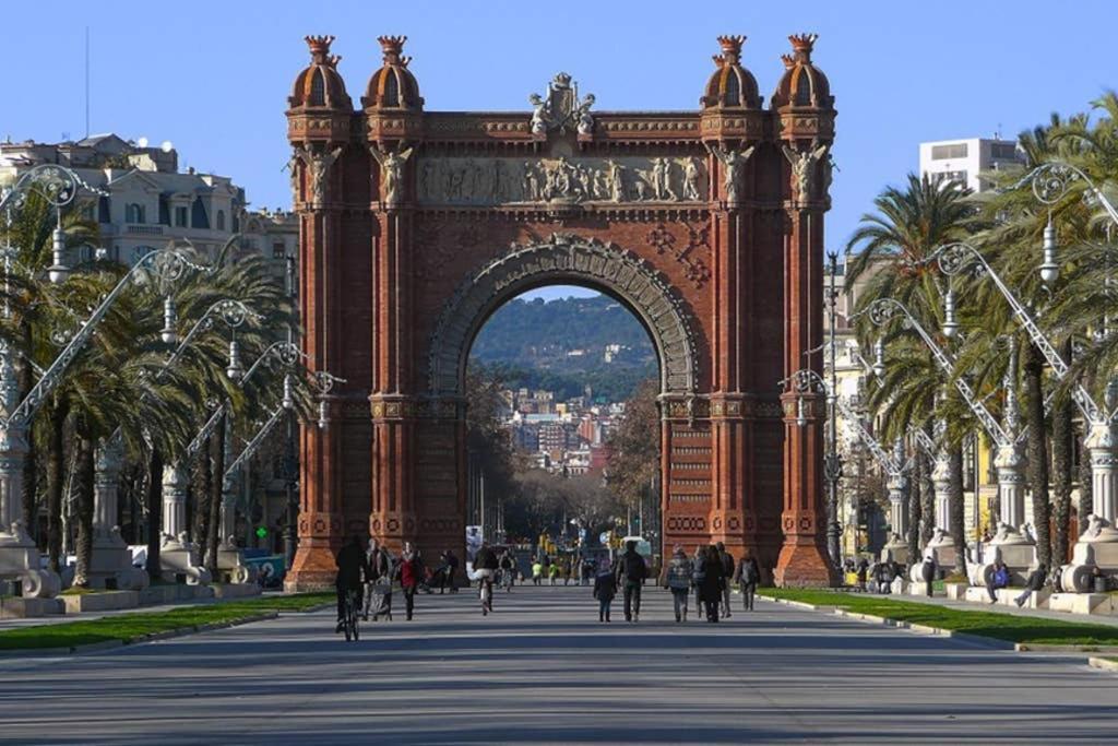 7 Pax Montserrat Ramblas Barcelona Барселона Экстерьер фото